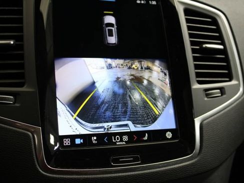Used 2024 Volvo XC90 B5 Core w/ Climate Package AWD/4WD image 18
