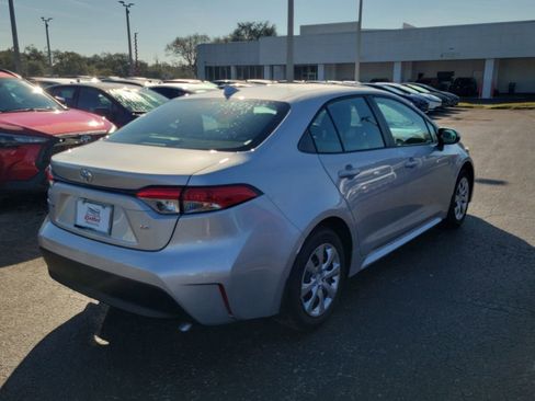 New 2026 Toyota Corolla LE image 3