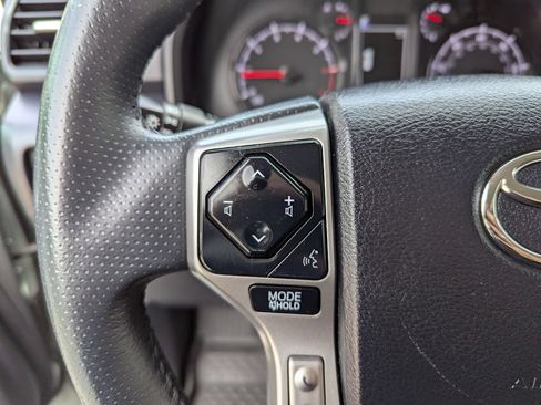 Used 2022 Toyota 4Runner Trail Special Edition AWD/4WD image 16