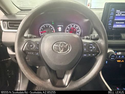 Used 2021 Toyota RAV4 XLE FWD image 21