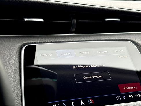 Used 2019 Cadillac XT4 Luxury w/ Trailering Package image 10