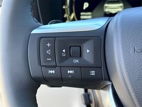 New 2026 INFINITI QX60 Luxe image 17