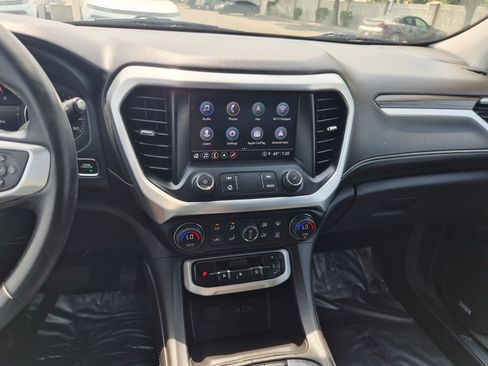 Used 2023 GMC Acadia SLT AWD/4WD image 26