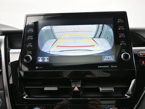 Used 2024 Toyota Camry XSE FWD image 4