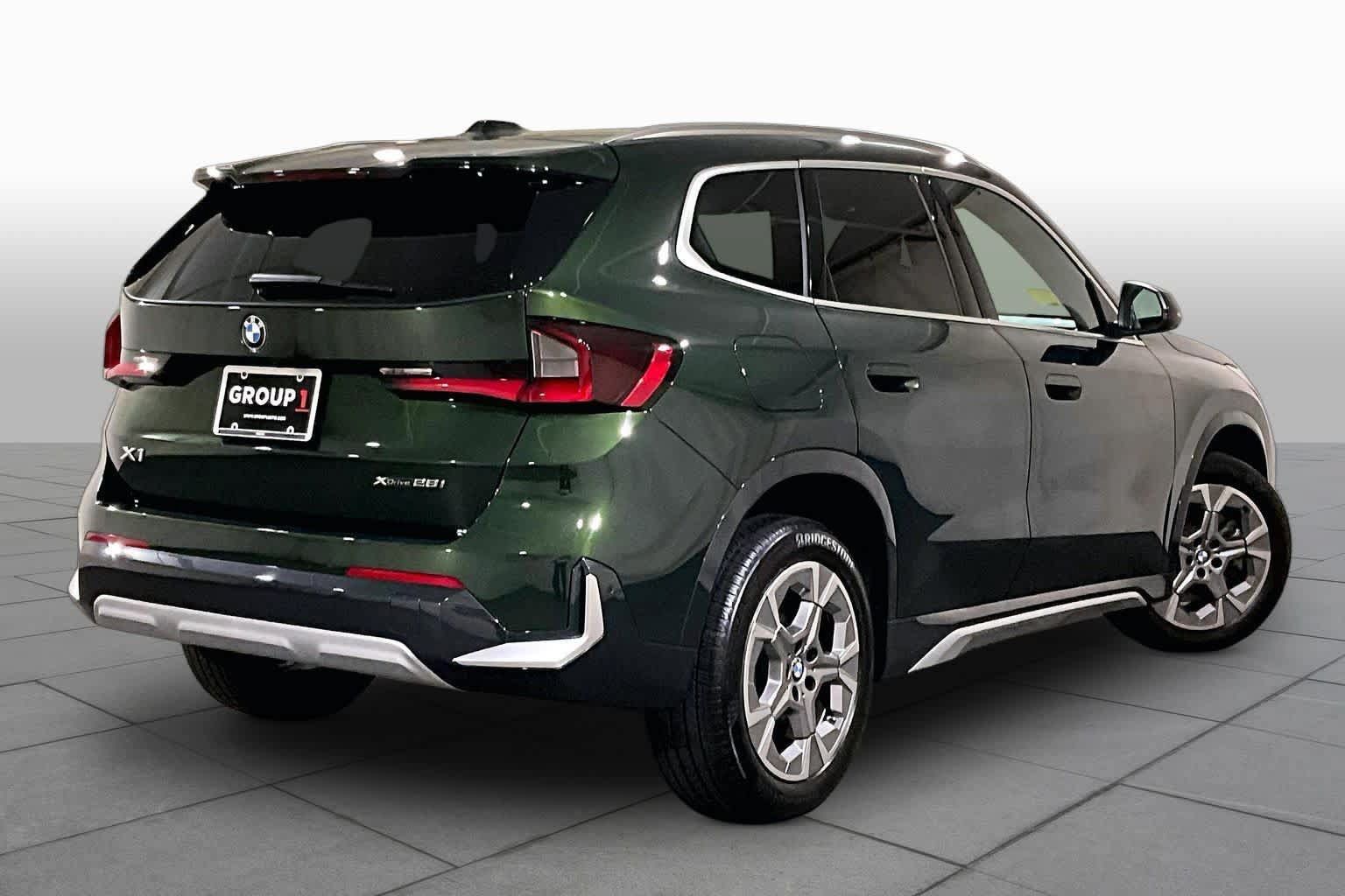 Used 2025 BMW X1 xDrive28i w/ Premium Package AWD/4WD image 12