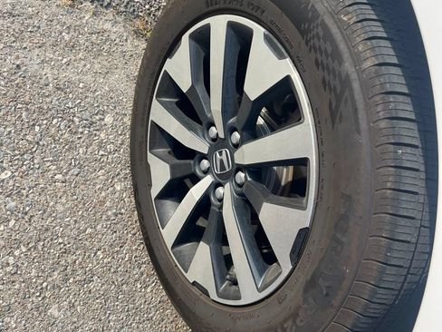Used 2025 Honda Odyssey EX-L image 12