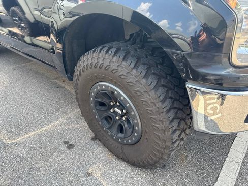 Used 2018 Ford F150 XLT AWD/4WD image 4