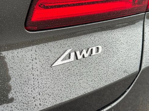 New 2026 Genesis GV80 2.5T Prestige image 16