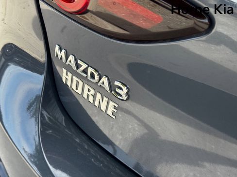 Used 2022 MAZDA MAZDA3 s image 29