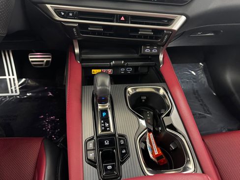 Used 2024 Lexus RX 350 F Sport w/ Convenience Package image 26