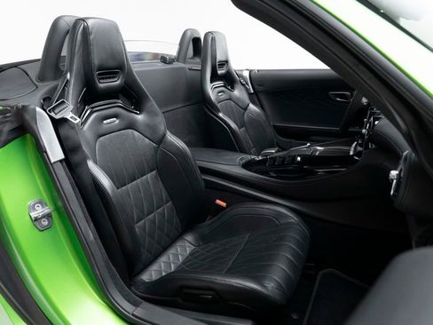 Used 2020 Mercedes-Benz AMG GT R image 49