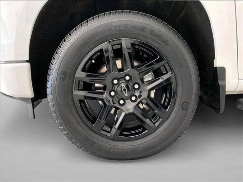 Used 2023 Chevrolet Silverado 1500 RST w/ LPO, Dark Essentials Package RWD image 10