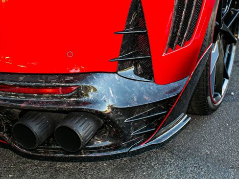 Used 2020 Ferrari 812 Superfast RWD image 64