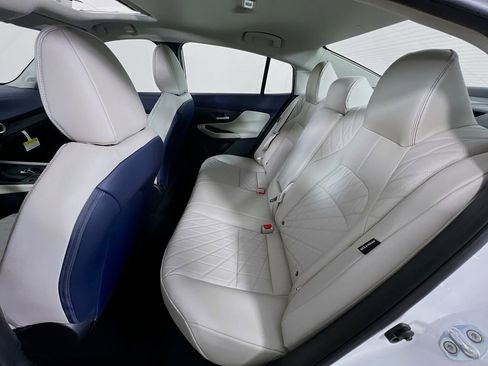 New 2026 Nissan Sentra SL w/ Floor Mat Package image 24