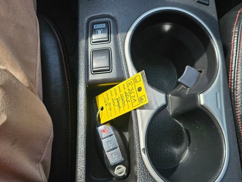 Used 2013 Nissan Rogue SL FWD image 25