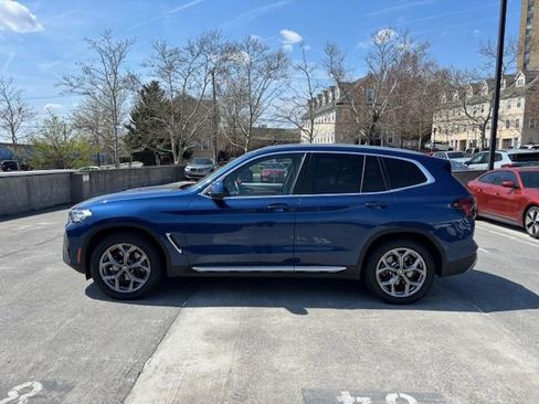 Used 2024 BMW X3 xDrive30i w/ Premium Package w/ZPA image 3