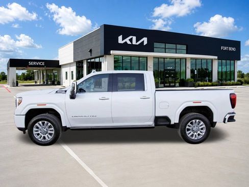 Used 2022 GMC Sierra 2500 Denali w/ Technology Package AWD/4WD image 8