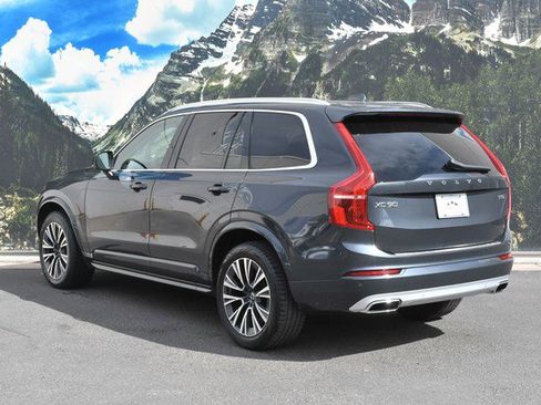 Used 2021 Volvo XC90 T5 Momentum w/ Advanced Package image 9