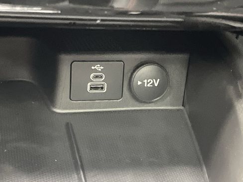 New 2026 Ford Escape ST-Line w/ Tech Pack #1 AWD/4WD image 24