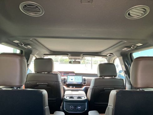 New 2025 Ford Expedition King Ranch image 19