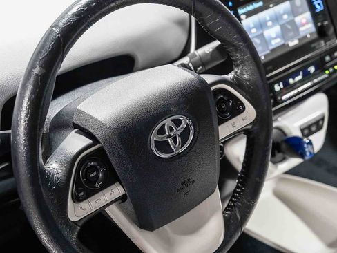 Certified 2017 Toyota Prius Prime Plus w/ Carpet Mat Package FWD image 21