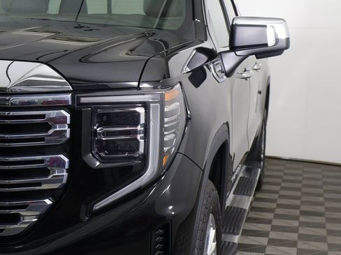 Used 2024 GMC Sierra 1500 Denali image 16