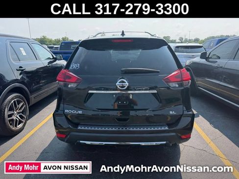 Used 2017 Nissan Rogue SL w/ SL Premium Package FWD image 4