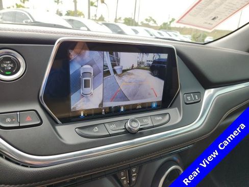 Used 2021 Chevrolet Blazer Premier w/ Driver Confidence II Package image 3