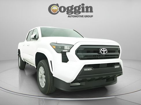 Used 2026 Toyota Tacoma SR5 RWD image 26