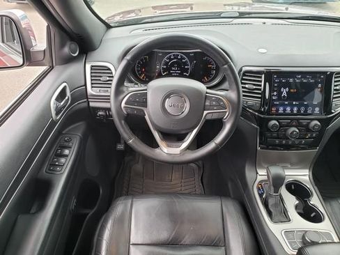Used 2019 Jeep Grand Cherokee Limited AWD/4WD image 15