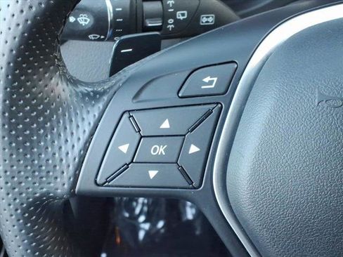 Used 2015 Mercedes-Benz GLA 250 4MATIC image 9