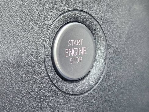 New 2026 Volkswagen ID.4 Pro AWD/4WD image 20