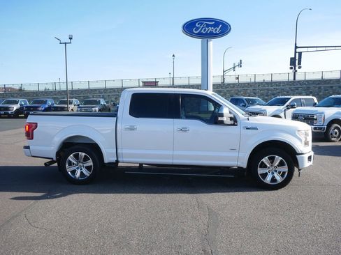 Used 2017 Ford F150 Platinum w/ Equipment Group 701A Luxury AWD/4WD image 4