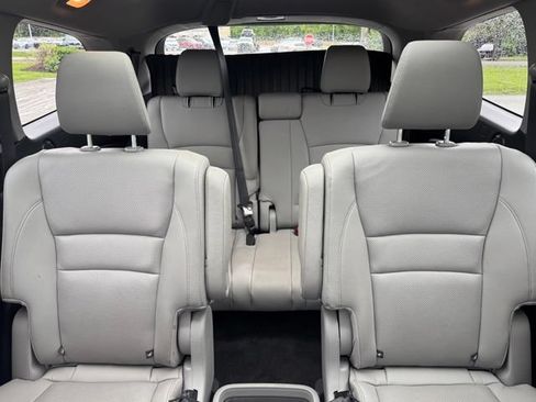 Used 2022 Honda Pilot Elite image 29