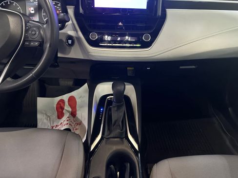 Used 2024 Toyota Corolla SE w/ SE Premium Package image 15