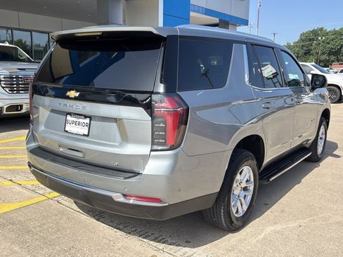 Used 2025 Chevrolet Tahoe LT AWD/4WD image 3