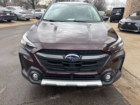 Used 2025 Subaru Outback Limited AWD/4WD image 8