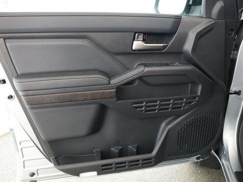 Used 2025 Toyota Tacoma Limited image 9