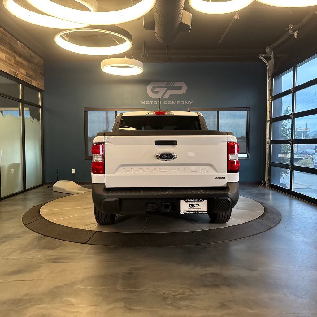 Used 2022 Ford Maverick XLT w/ Equipment Group 300A Standard AWD/4WD image 4