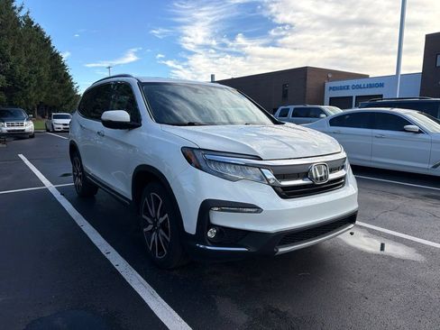 Used 2022 Honda Pilot Touring image 4