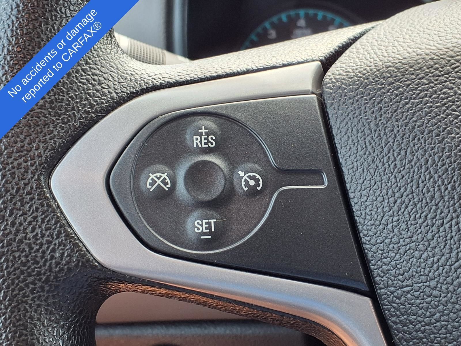 Used 2017 Chevrolet Colorado W/T w/ Custom Special Edition AWD/4WD image 28