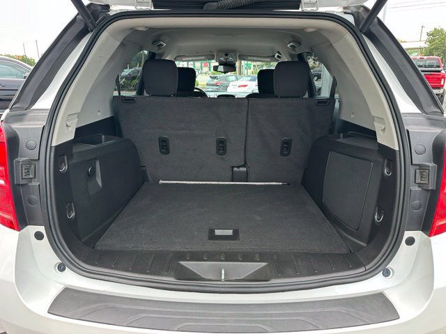 Used 2017 Chevrolet Equinox LT w/ Convenience Package FWD image 19