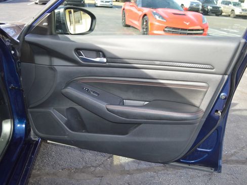 Used 2022 Nissan Altima 2.5 SR image 17