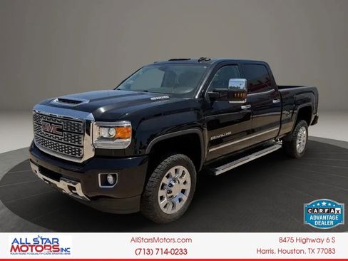 Used 2019 GMC Sierra 2500 Denali w/ Duramax Plus Package AWD/4WD image 3
