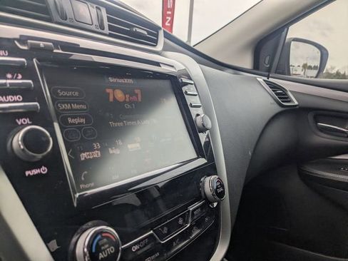 Used 2023 Nissan Murano SV w/ SV Midnight Edition Package image 23