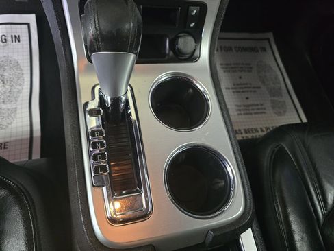 Used 2009 GMC Acadia SLT image 23