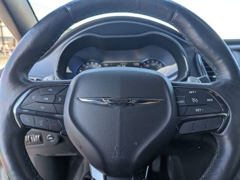 Used 2016 Chrysler 200 S w/ Comfort Group image 17