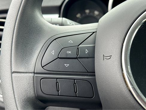 Used 2017 FIAT 500X Pop image 16