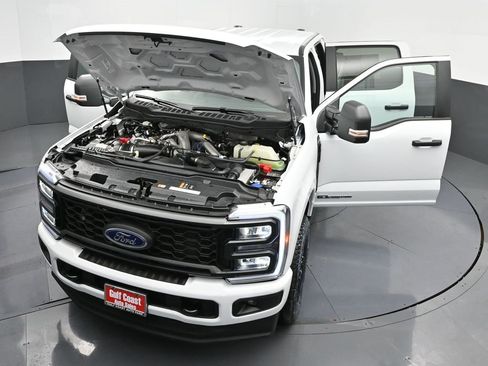 Used 2026 Ford F350 XLT image 47