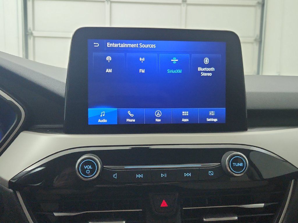 Used 2022 Ford Escape SEL w/ Technology Package FWD image 26